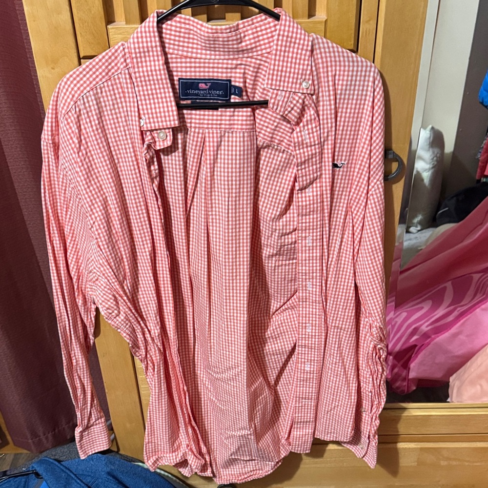 Vineyard Vines Men's Red Gingham Button-Down Shirt